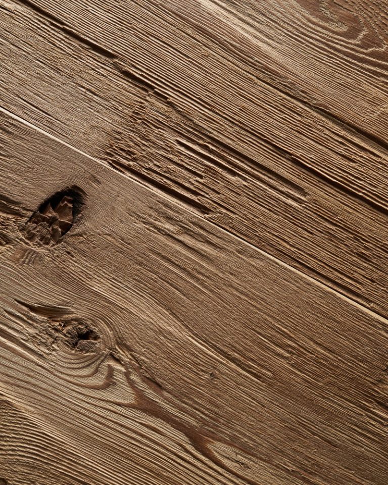 Larice vechi cioplit E65