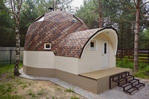 Domul geodezic pe structură din lemn în arhitectura contemporană - între eficiență, estetică și viitor