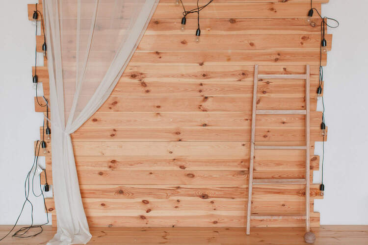 La ce folosesc lemnul de larice